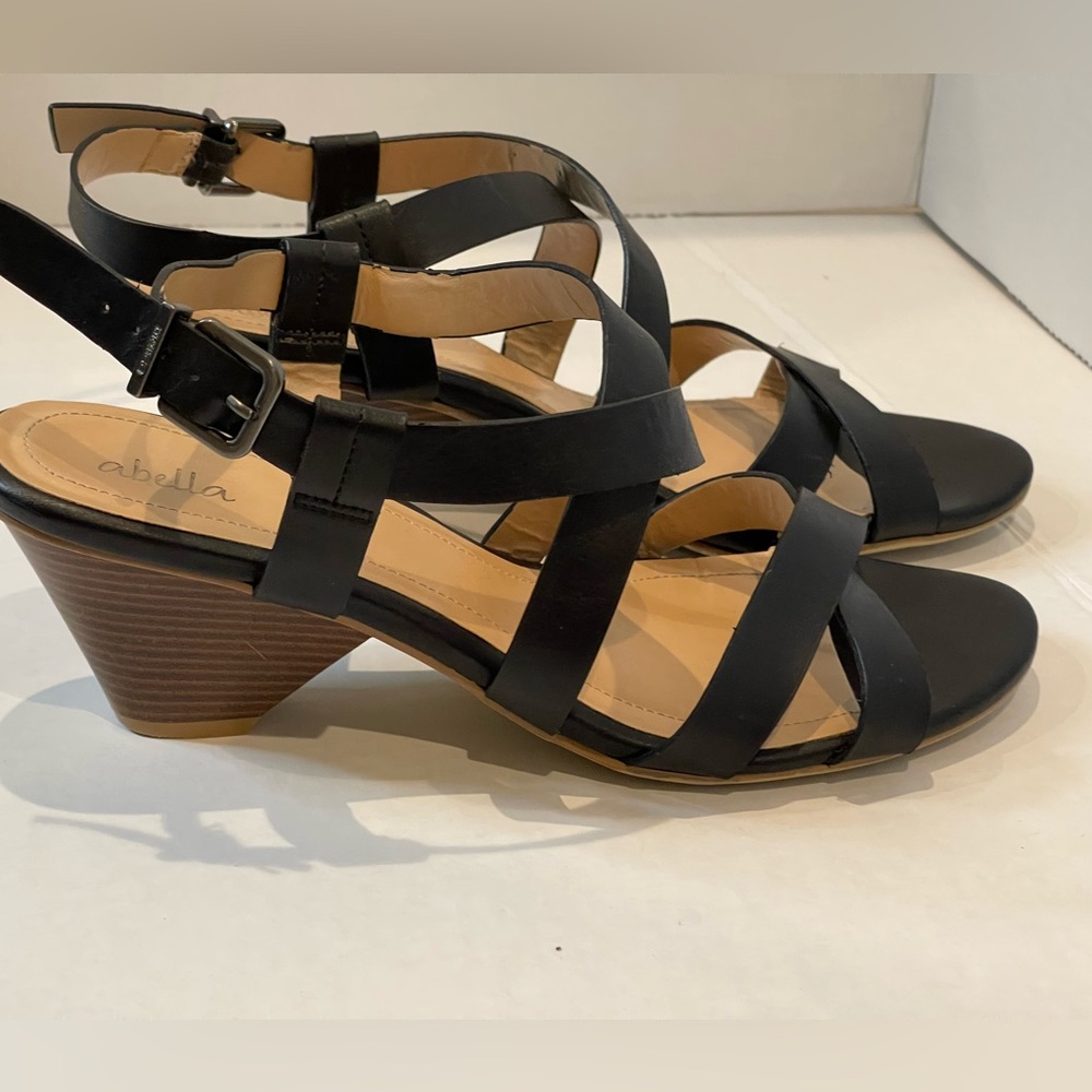 Abella Tadonna Nude Strappy Sandal Stacked Heel